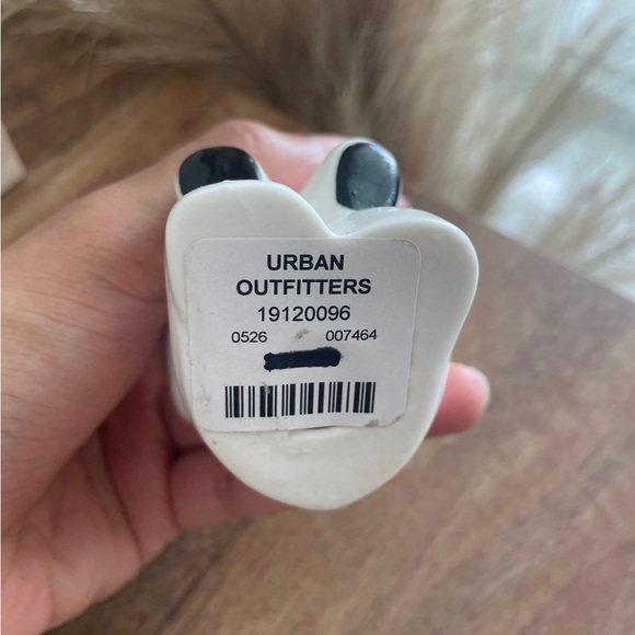 Urban Outfitters Elephant Ring Holder - Picture 4 of 4